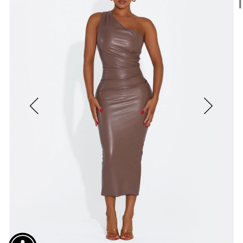 Naked Wardrobe The Faux Side Dress